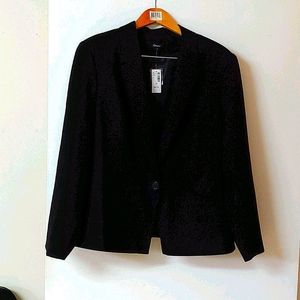 Blazer - Women's